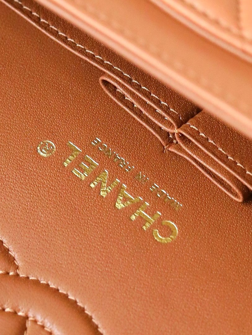 Classic 1112 Brown Lambskin Shoulder Bag with Gold Hardware