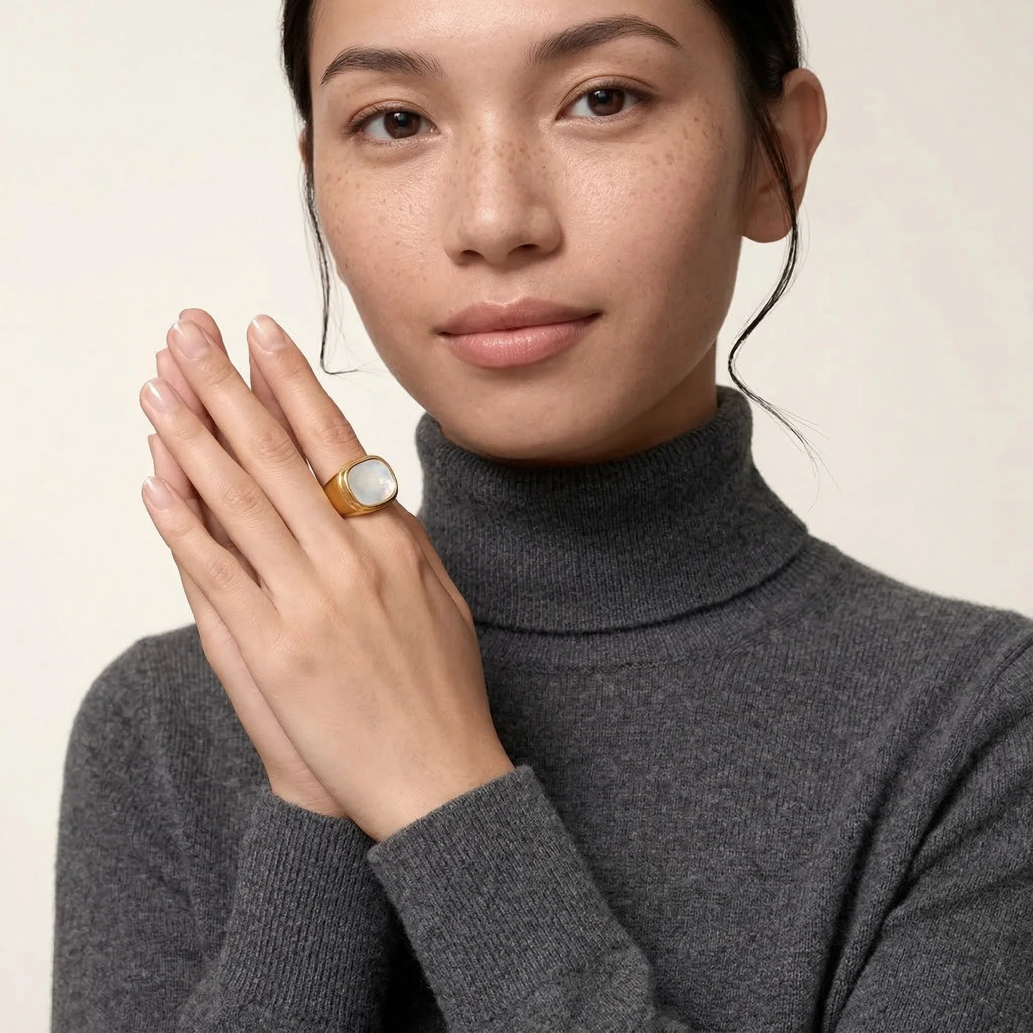 Nova Gold Ring